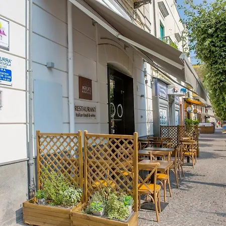 Gleda Deluxe Pompeja